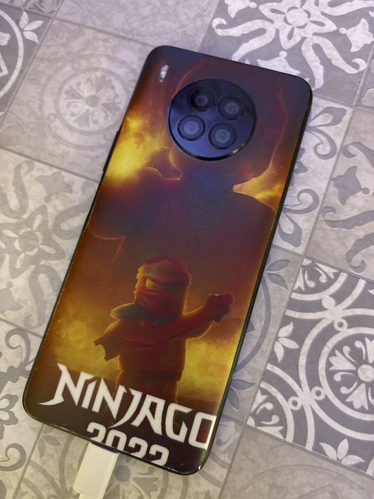 Телефон Huawei Nova 8i 128 GB