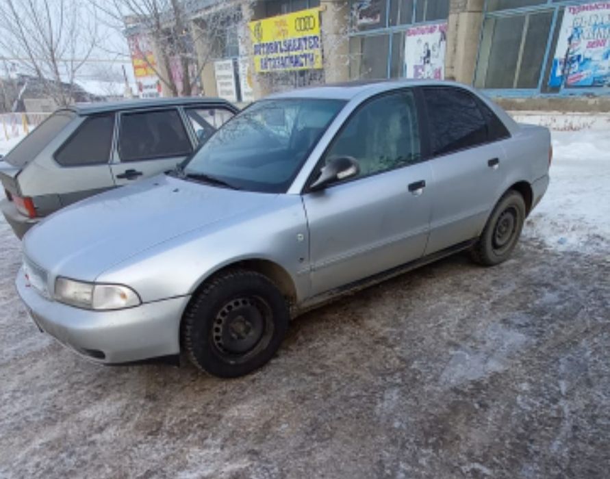 Продам автомобиль Audi a4 b5