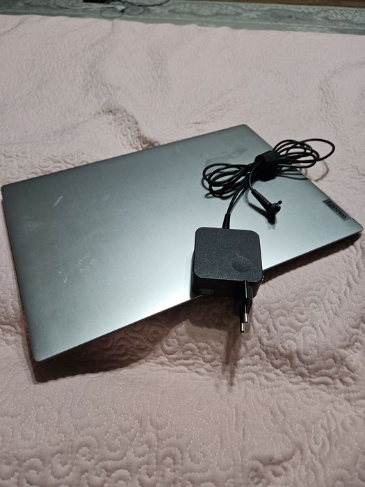 Lenova ноутбук 2023