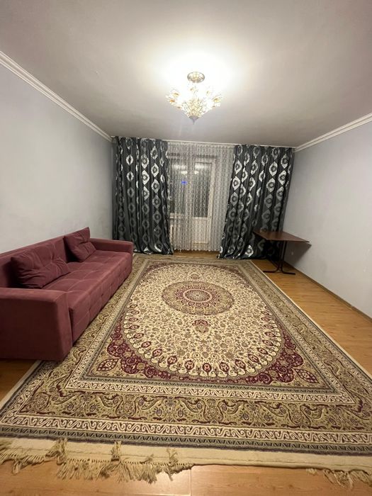 Продам диван и ковер