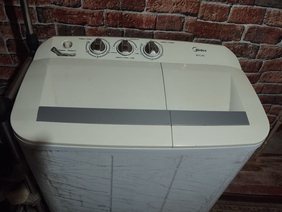 Продам стиральную машинку