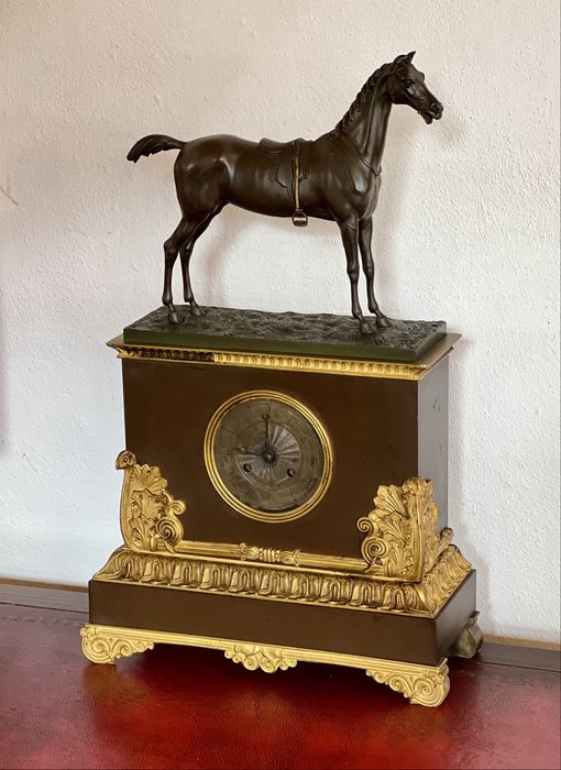 Ceas de șemineu din Bronz auriu - piesă autentică sec. XIX