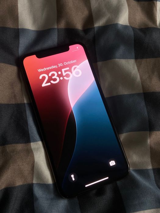 iPhone XS, GOLD, 64 gb ideal торг уместен