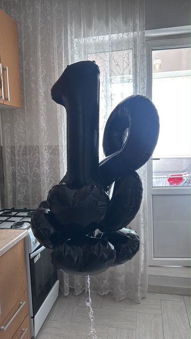 Цифра 18, и сердечки 4шт
