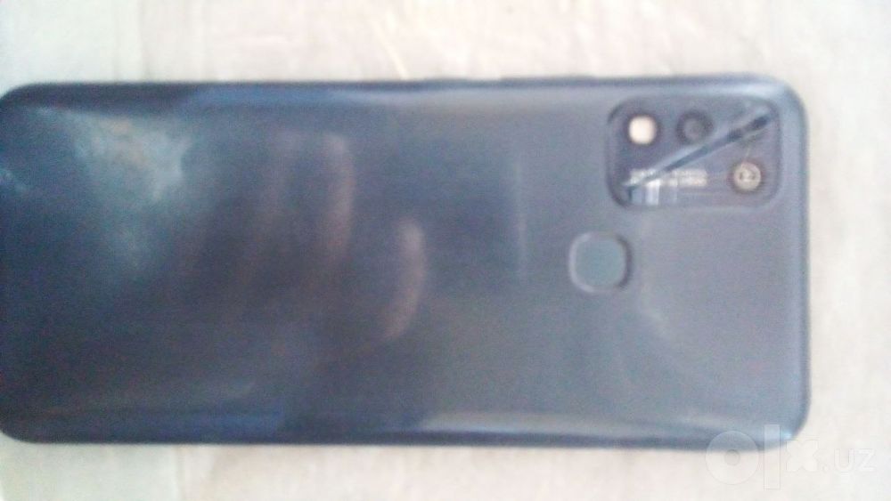 Infinix hot 11 .