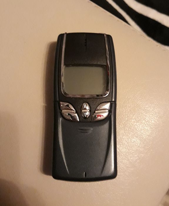 Nokia 8210 Нокиа