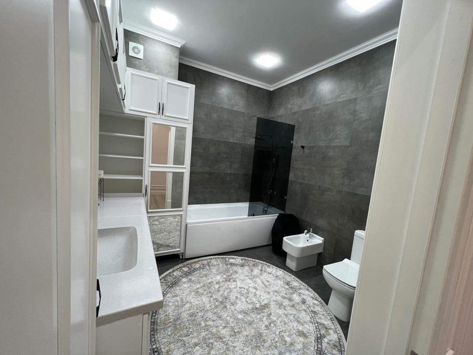 Жк Узбегим-Сдается новая 3-х комнатная в элит комплексе!