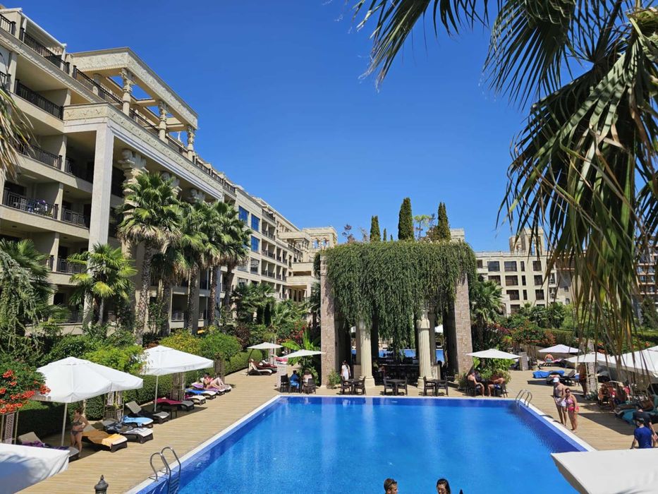 Продава се Едностаен апартамент в к.к. Златни пясъци - 51 кв.м за 2020 €/кв.м - Снимка #1