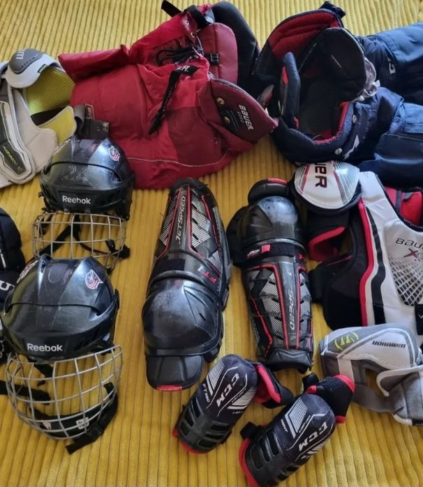 Хоккейная форма 2 комплекта