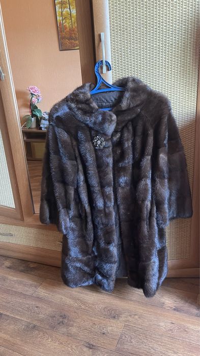 продам шубу норковую