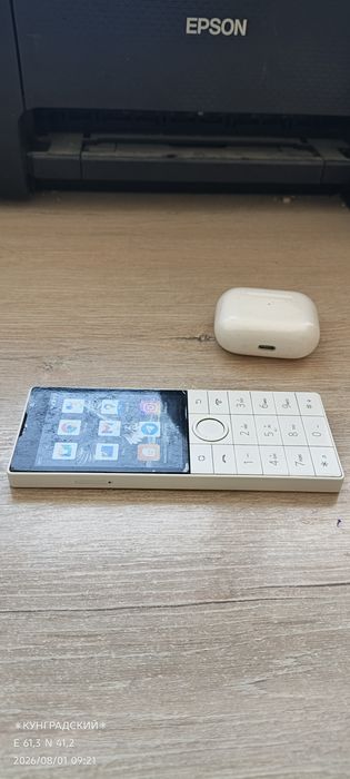 QIN F22 Knopkali Android  4G telefon