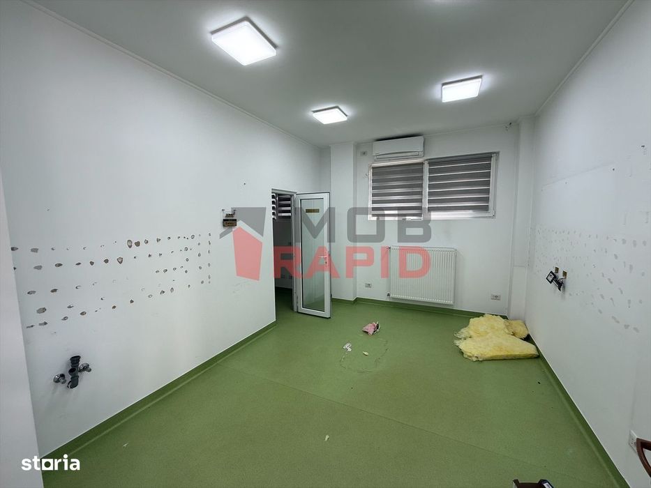 Spatiu comercial, 64mp, Zona C. Roman Vivu