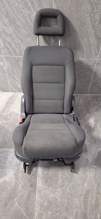 scaun spate volkswagen sharan (2000-2010) 1.9 motorina 2003