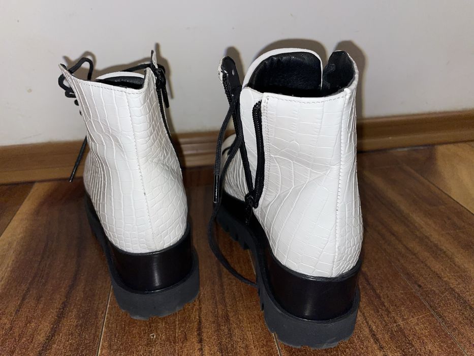 Ghete Exclusives Lyon albe