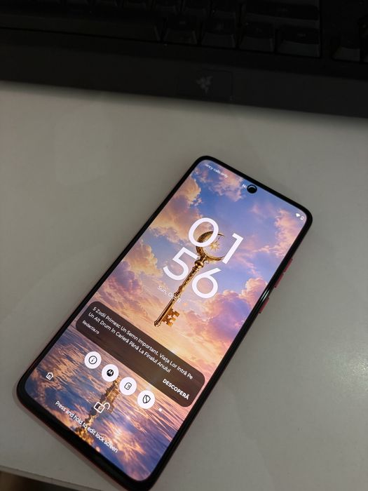 Telefon mobil Motorola Moto g84, Dual SIM, 256GB, 8GB RAM, 5G, Viva Magenta