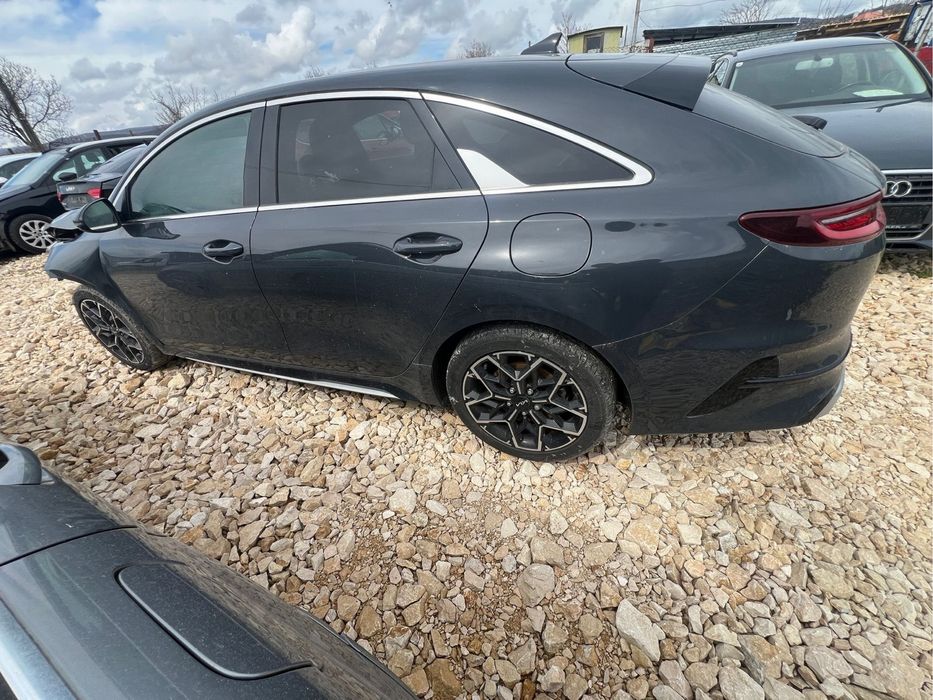 На части KIA PRO CEED 1.5T GDI isg GT-LINE 2024г отлично състояние