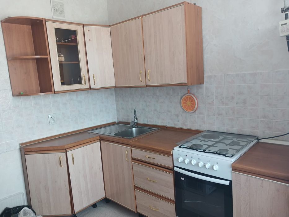 Продам срочно кухню!