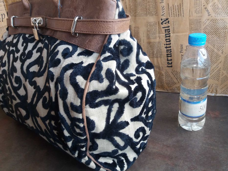 дамска чанта,голяма текстилна чанта с кожени дръжки-естествена кожа