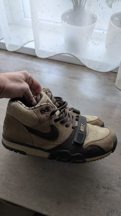 Vând/schimb Sneakers