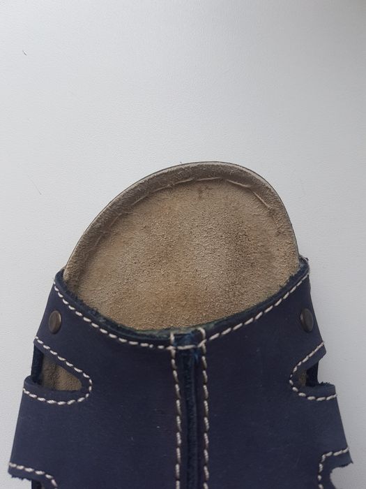 Продам босоножки