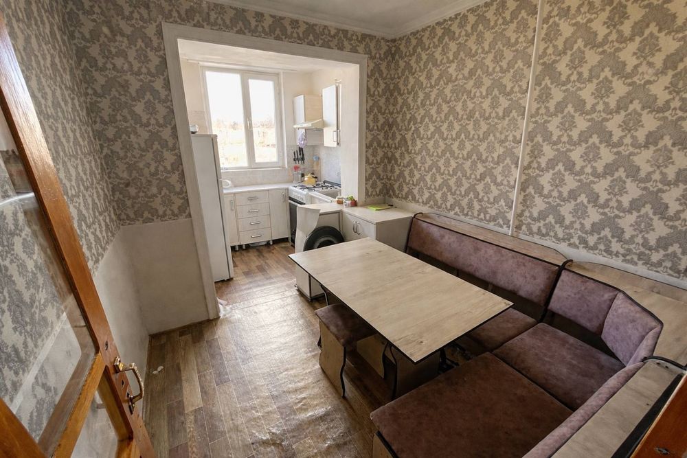 Продаю свою 4 комн квартиру