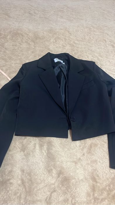 Продам вещи все по 2 тыс тенге