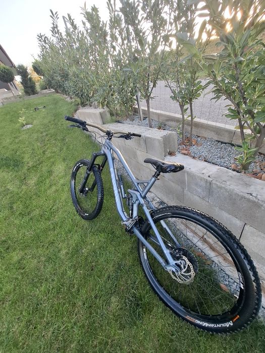 canyon AL Strive