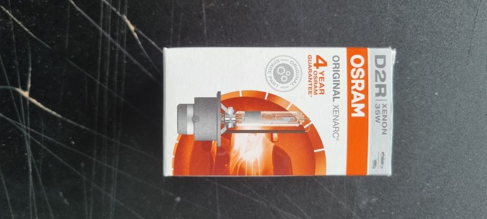 Крушка Xenon D2R P32D-3 66250 35W Original Xenarc 4300K