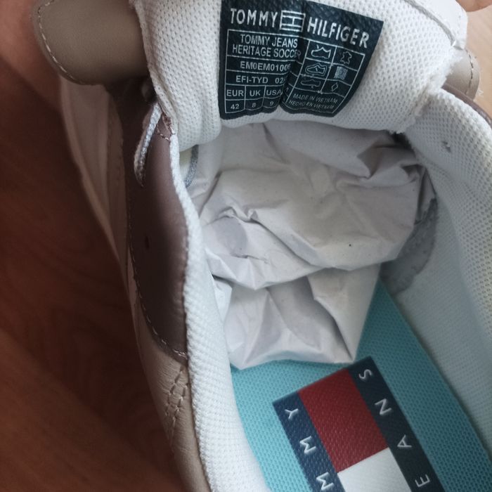 Tommy Hilfiger N42 естествена кожа маратонки