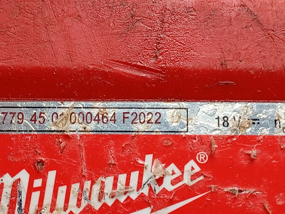 Rotopercutor milwauke 18 v cu defect