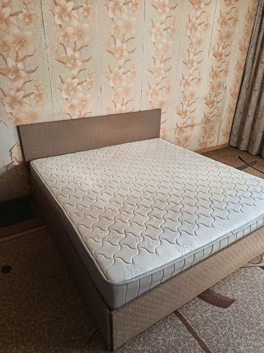 Продам кровать + матрас