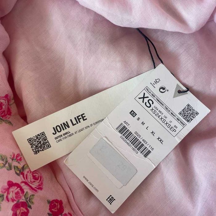 Розова лятна рокля на Zara размер XS нова