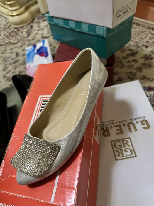 Женские туфли !!