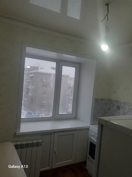 Продам 1 ком  в центре