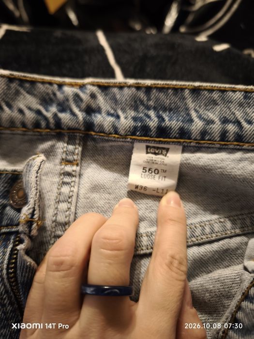 Джинсовые шорты Guess и Levi's