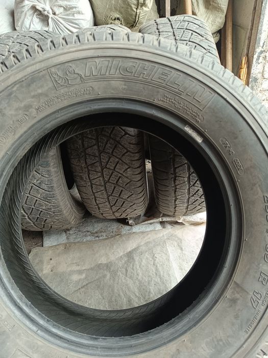 Продам легковые шины б/у