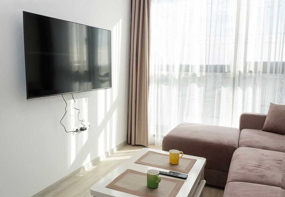 Дава се под наем Тристаен апартамент в Варна, Окръжна болница - 68 кв.м за 700 € - Снимка #1