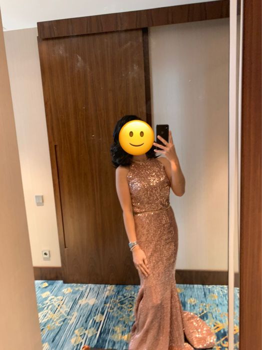 Вечернее платье