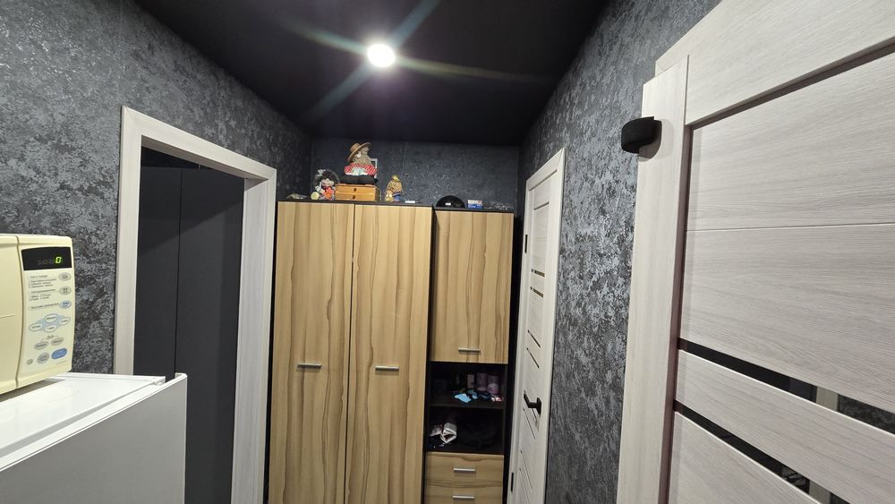 Продам 2-хкомнатную квартиру