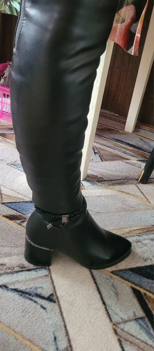 Продам зимние сапоги