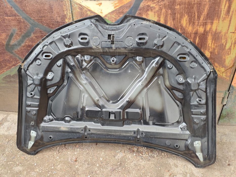 Продам капот на Рено Аркана