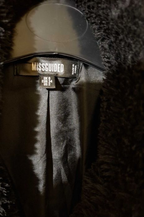 Missguided пухкаво палто