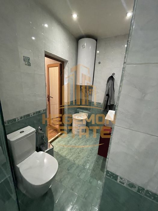 Продава се Четиристаен апартамент в Варна, Център - 100 кв.м за 2250 €/кв.м - Снимка #10