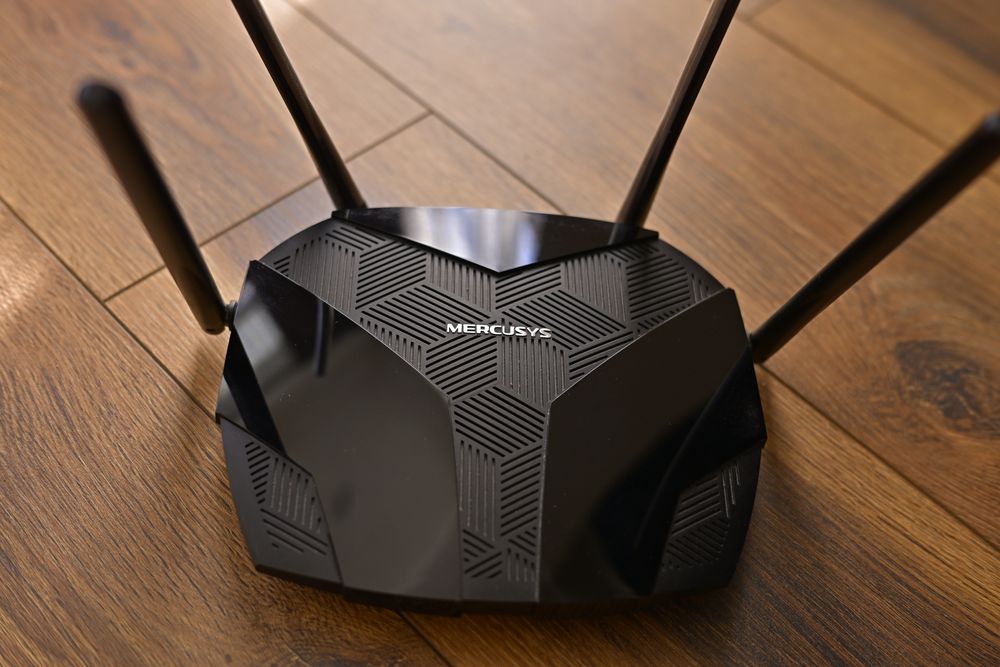 Маршрутизатор  Mercusys MR70X