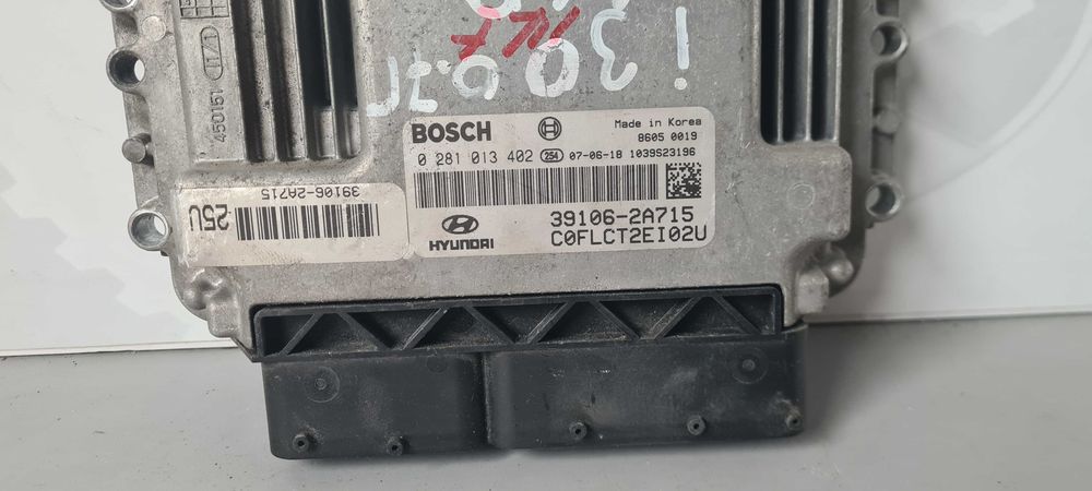 Компютър двигател Hyundai i30 1.6crdi 2007г.
