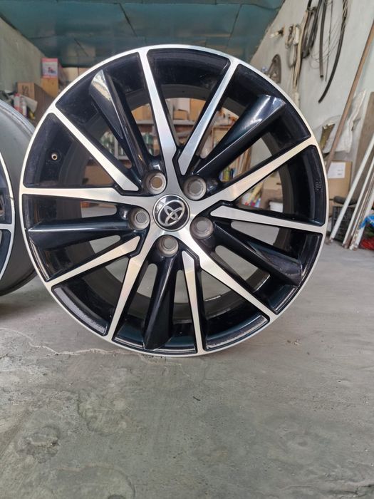 Продам Диски Toyota Camry
