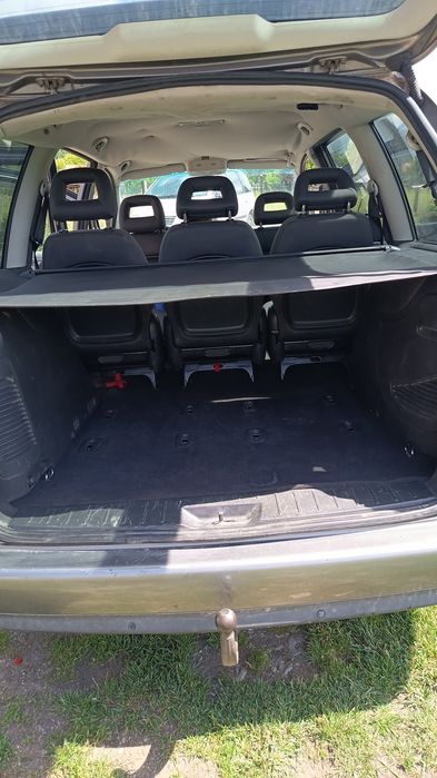 Seat Alhambra super buna