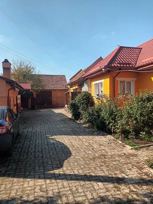 Casă de vânzare in Brașov Stupini cu teren de 1891mp.Proprietar.