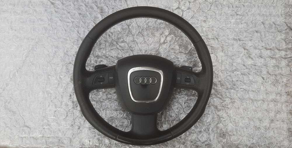 Волан от Audi  с пера