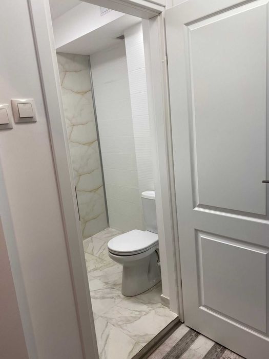 Vanzare apartament 2 camere locuinta /birou Metrou 1 Mai